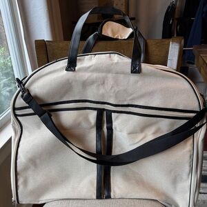 Women’s Travel Garment Bag